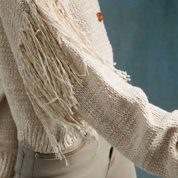 Fringe Sleeve Textured Crewneck Cardigan Sweater - Picture 4 of 4